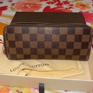 Louis Vuitton clemence wallet - cherry damier